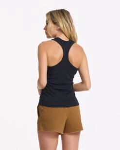 Sunrise High Neck Tank | Black -Vuori Sales Store VW1012BLK 1489