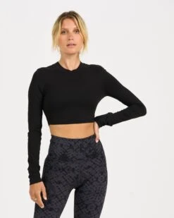 Long-Sleeve Lux Crop Tee | Black