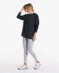 Long-Sleeve Feather Tee | Washed Black -Vuori Sales Store VW1028WBL 02074