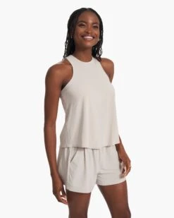 Villa Tank | Beach Sand -Vuori Sales Store VW1068BSD SP23 W ECOMM TOPS 3105 TOP 4x5 46d72a0d 5c21 430e 9e1f cfbfc4af5237