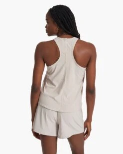 Villa Tank | Beach Sand -Vuori Sales Store VW1068BSD SP23 W ECOMM TOPS 3110 TOP 1x1 270ec5a1 5a0b 4015 8333 42da4a448468