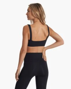 Evolve Square Neck Bra | Black -Vuori Sales Store VW1081BLK SP23 W ECOMM SPORTSBRAS DETAIL 0223 1x1 8eb14476 1f6d 4c4c 97bd 046598203162