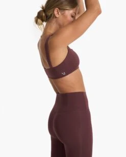 Evolve Square Neck Bra | Fig -Vuori Sales Store VW1081FIG SP23 W ECOMM SPORTSBRAS TOP 02710 1X1 603541ad eb6e 4112 bf26 c6d5d8c73055