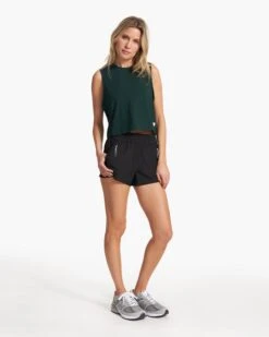 Feather Crop Tank | Grass -Vuori Sales Store VW1119GRS FA23 W ECOMM TOPS FULL ALT 5