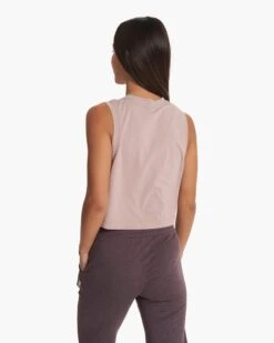 Feather Crop Tank | Umber -Vuori Sales Store VW1119UMB SP23 W ECOMM TOPS TOP 1868 1x1 9fbdf27e dfaa 4d31 90eb d15450819118