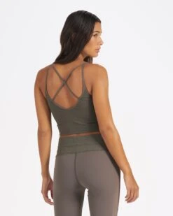 Rib Crop Tank | Oregano -Vuori Sales Store VW189ORE 4824