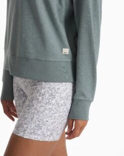 Long Sleeve Halo Crew | Stormy Heather 11 Long Sleeve Halo Crew | Stormy Heather -Vuori Sales Store VW241HSR SP22 W ECOMM FLEECE TOPS 1637 1x1 a5882523 193f 4829 897b 04a23d82ca12