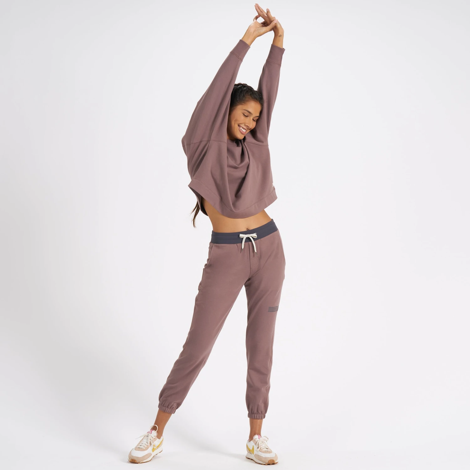 Catalina Crew | Hazel 4 Catalina Crew | Hazel - Image 4