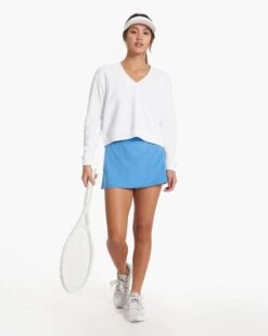 Sedona V Neck | White -Vuori Sales Store VW292WHT SP23 W ECOMM FLEECE FULL 3920 1x1 00587a65 11d6 440e 95da 60080f5a987c