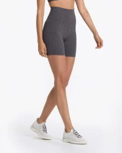 Studio Printed Short | Elm Dots -Vuori Sales Store VW3018DEL 0984