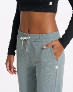 Performance Jogger - Long | Stormy Heather 8 Performance Jogger - Long | Stormy Heather -Vuori Sales Store VW303 LHSR SP23 W ECOMM PANTS BOTTOM 03001 1x1 ad3d011a d88b 4a20 ae79 d01e4faf3727