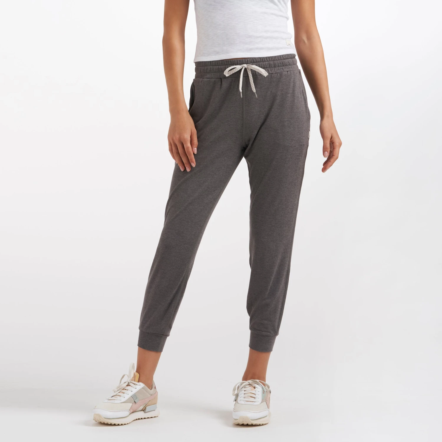 Performance Jogger | Smoke Heather 1 Performance Jogger | Smoke Heather