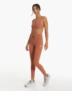 Daily Legging | Light Penny -Vuori Sales Store VW323LPE SP23 W ECOMM PANTS DETAIL 2829 1x1 750bddbf 483a 4763 9e76 1bd0afd09a0f