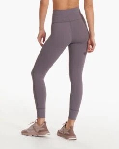 Daily Legging | Sawyer -Vuori Sales Store VW323SAW SP23 W ECOMM PANTS BOTTOM 2646 1x1 cf5ffb89 23af 467f a535 5caaa00e7f68