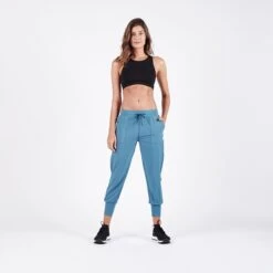 Summits Woven Jogger | Tide -Vuori Sales Store VW324TID 1