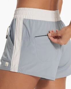 Dash Short | Light Cloud Color Block -Vuori Sales Store VW367LCC SP23 W ECOMM SHORTS FULL 2843 1x1 9b8a9474 5160 4b39 937b 12d40569942b