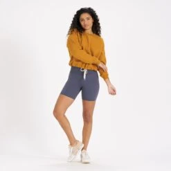 Rib Studio Short | Azure -Vuori Sales Store VW376AZR 4 c06d5153 7f14 48db 9a83 9af40ac92ab0