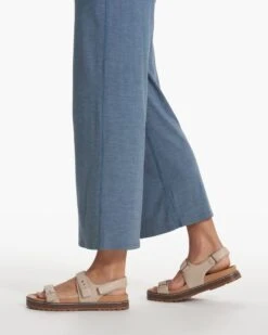 Falls Jumpsuit | Light Azure Heather 11 Falls Jumpsuit | Light Azure Heather -Vuori Sales Store VW4004HLZ SP23 W ECOMM PANTS 0396 1x1 740063ba cd8c 4984 b0d0 15075db8a5c1