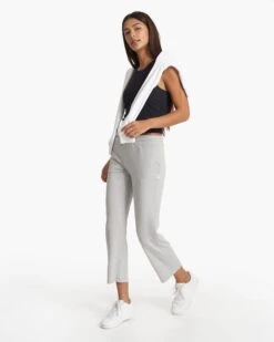 Halo Straight Leg | Pale Grey Heather -Vuori Sales Store VW4017PHG SP23 W ECOMM PANTS FULL 0226 1x1 51be4aad 35f3 49a2 9223 a94e5574120a