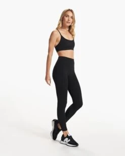 Vuori AllTheFeels™ Legging | Black -Vuori Sales Store VW4018BLK FA23 W ECOMM PANTS FULL 4