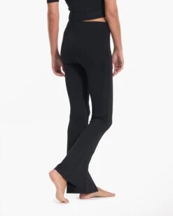 Lux Rib Split Bootcut | Black 11 Lux Rib Split Bootcut | Black -Vuori Sales Store VW4042BLK SP23 W ECOMM FULL 6877 1x1 13a4c2a2 188d 4cca 9ca8 f824e819b198