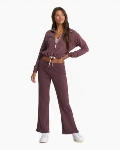 Sedona Wideleg Sweatpant | Chestnut -Vuori Sales Store VW4044CHN FA22 W ECOMM FULL 6961 1x1 133073b4 629f 4aa5 8ac1 e0480faef911