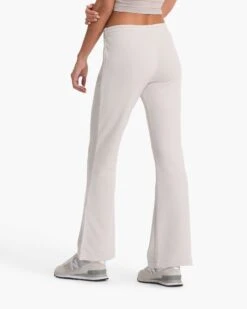 Sedona Wideleg Sweatpant | Salt -Vuori Sales Store VW4044SAL FA22 W ECOMM BOTTOM 7965copy