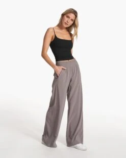 Villa Wideleg | Smoke -Vuori Sales Store VW4047SMK FA23 W ECOMM PANTS FULL 5
