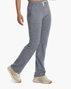 Halo Wide Leg Flare Pant | Heather Grey -Vuori Sales Store VW425HTG SP21 W ECOMM BOTTOM 3929