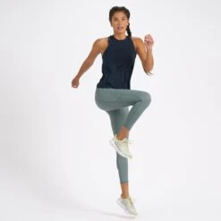 Stride Legging | Kelp -Vuori Sales Store VW429KEL 5