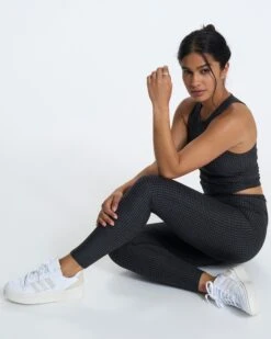 Clean Elevation Legging | Charcoal Heather Gingham 11 Clean Elevation Legging | Charcoal Heather Gingham -Vuori Sales Store VW444HCG SP23 W ECOMM BOTTOMS 3608 1X1 b2f3ad7f 76a4 4ee2 b78c 3152c6942508