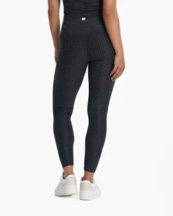 Clean Elevation Legging | Charcoal Heather Gingham 9 Clean Elevation Legging | Charcoal Heather Gingham -Vuori Sales Store VW444HCG SP23 W ECOMM BOTTOMS 3716 1X1 d7b91524 fc27 4860 ab74 473d0d880a6f