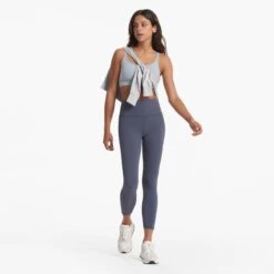 Studio Pocket Legging-Short | Azure -Vuori Sales Store VW446 SAZR 02327