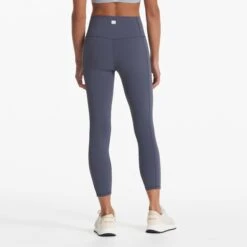 Studio Pocket Legging-Short | Azure -Vuori Sales Store VW446 SAZR 02393