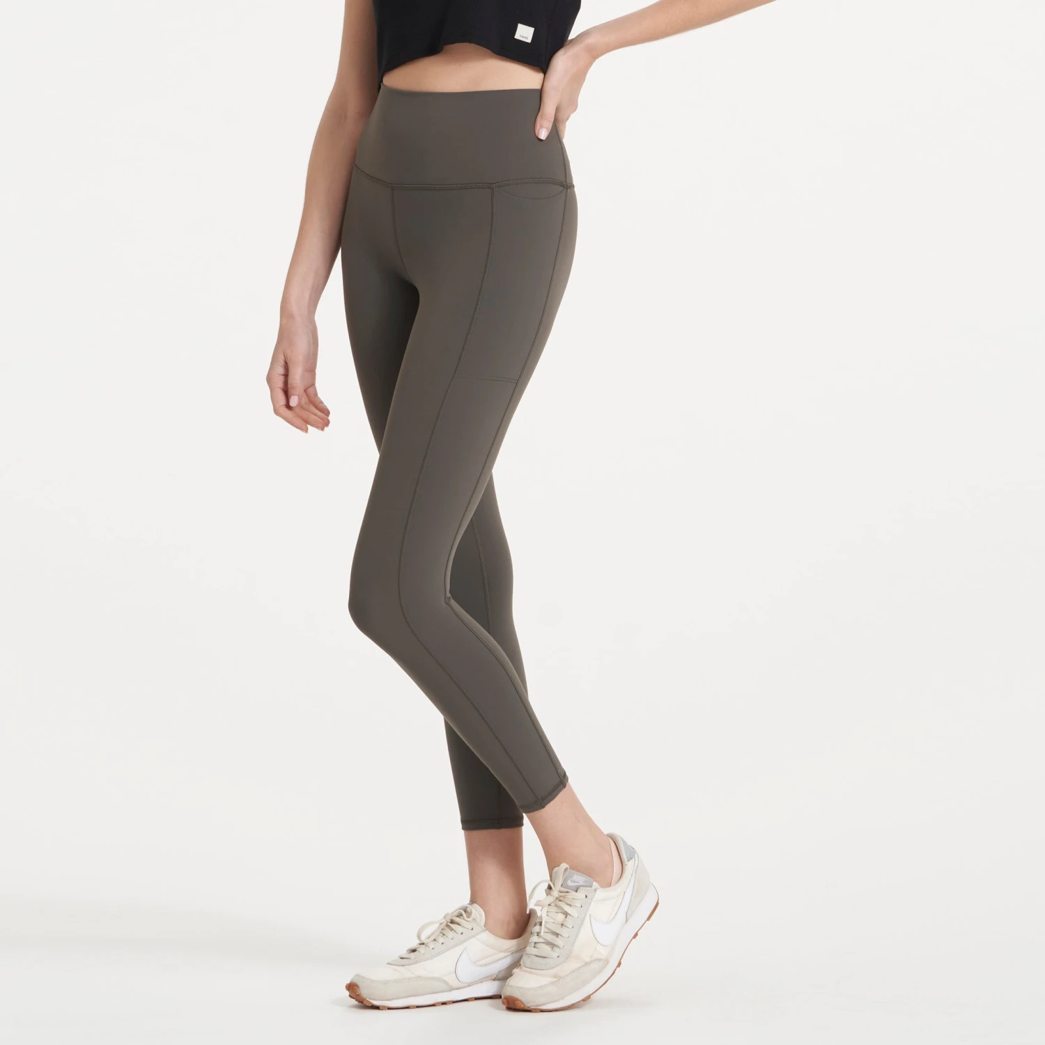 Studio Pocket Legging-Short | Oregano 2 Studio Pocket Legging-Short | Oregano - Image 2