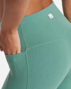 Studio Pocket Legging | Celadon -Vuori Sales Store VW446CEL 02142