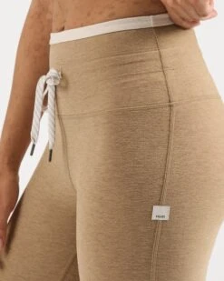 Vibe Elevation Legging | Wheat Heather -Vuori Sales Store VW452WHH 6 96000ff8 1cbf 44f6 b6c9 6dd18547bd0a