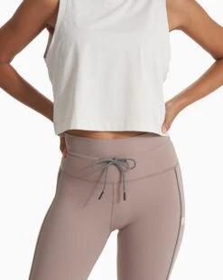 Daily Sport Legging | Graphite 9 Daily Sport Legging | Graphite -Vuori Sales Store VW459GPH SP23 W ECOMM PANTS 2512 BOTTOMS 1x1 68e9c5e0 9e59 4819 a9b7 703ded518bd3