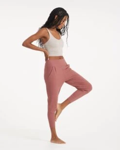 Pose At Ease Pant | Rosewood Heather 12 Pose At Ease Pant | Rosewood Heather -Vuori Sales Store VW479HRO 0206