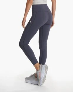 Daily Pocket Legging | Azure 10 Daily Pocket Legging | Azure -Vuori Sales Store VW490AZR SP23 W ECOMM PANTS 2280 DETAIL 1x1 b747974e 51a7 4c4c b5bc da7c0c81f17d