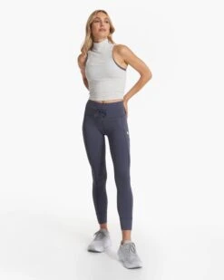Daily Pocket Legging | Azure 14 Daily Pocket Legging | Azure -Vuori Sales Store VW490AZR SP23 W ECOMM PANTS 2286 DETAIL 1x1 2cb2b178 278e 4f2c 9522 c8c12b2e492f