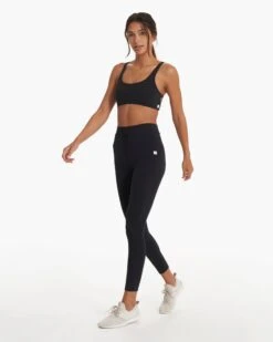Daily Pocket Legging | Black -Vuori Sales Store VW490BLK FA22 W ECOMM FULL 3229 4x5 de68e2f4 af82 4488 a0e6 50808d339b28
