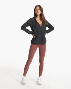 Womens Outdoor Trainer Shell | Black Heather -Vuori Sales Store VW501HBK FA23 W ECOMM jackets FULL ALT 6