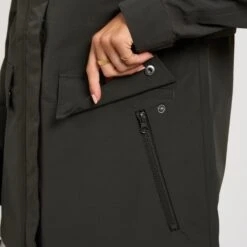 Womens Palisades Rain Jacket | Dark Oregano 10 Womens Palisades Rain Jacket | Dark Oregano -Vuori Sales Store VW513DOR 7 f4d0e5ef 1acb 4769 b457 428f3026820f