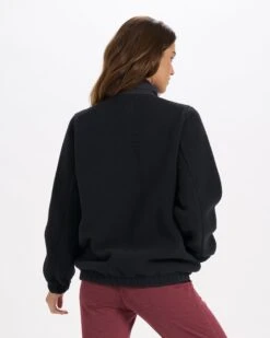 Utility Sherpa Jacket | Black 8 Utility Sherpa Jacket | Black -Vuori Sales Store VW524BLK 3 6b446127 15d7 4619 a385 69f14969c8a4