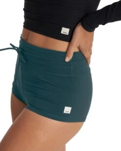 Dune Shorty | Beryl -Vuori Sales Store VW707BER SP23 W ECOMM WATERBOTTOMS 3871 DETAIL 4x5 2c8f5868 5eff 4e1f a9bc fce72654d973