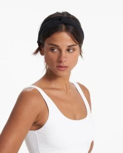 Studio Headband | Black -Vuori Sales Store VW810BLK 04247